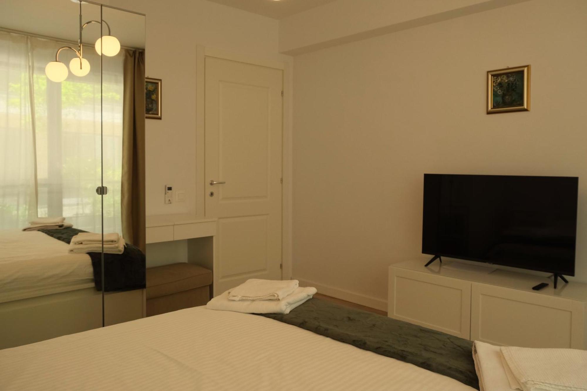 Bucharest Booking Apartments-Self Check-In Zewnętrze zdjęcie